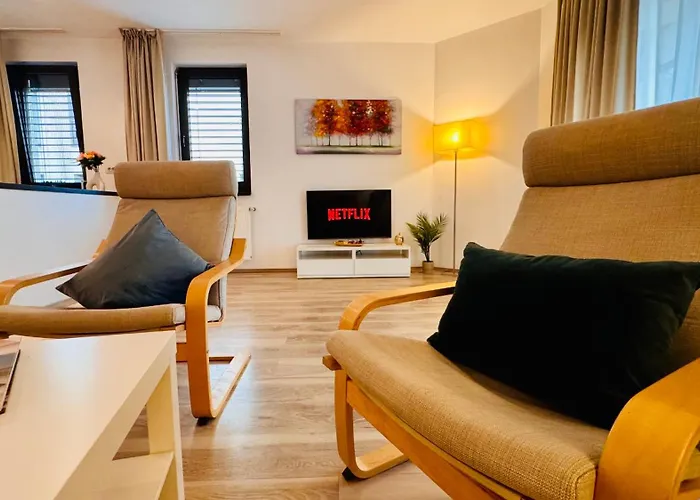 Charming 1br Retreat In شقة *