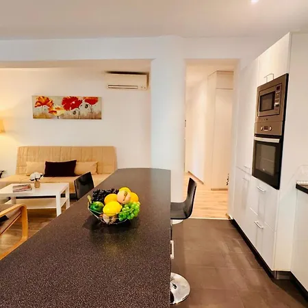 Charming 1br Retreat In Apartamento *