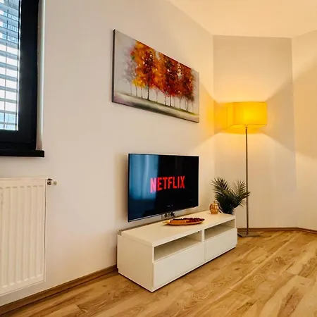 Charming 1br Retreat In