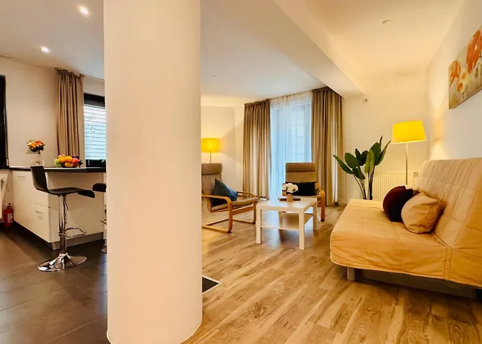 Charming 1br Retreat In