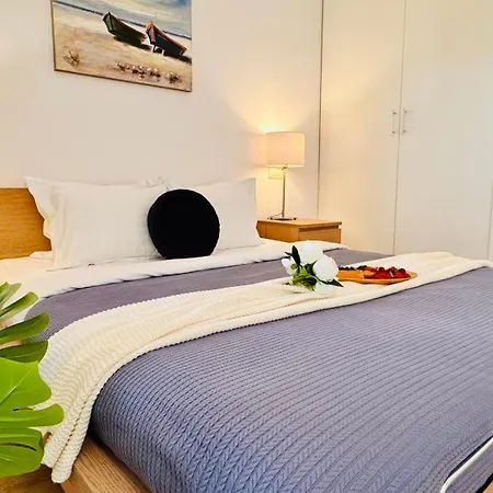 Charming 1br Retreat In Διαμέρισμα Βουκουρέστι