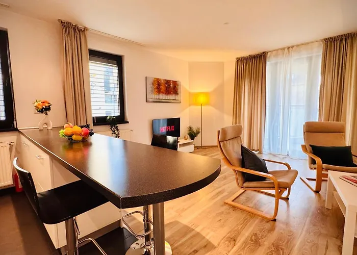 Apartment Charming 1br Retreat In