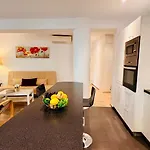 Charming 1br Retreat In Lejlighed *