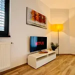 Charming 1br Retreat In